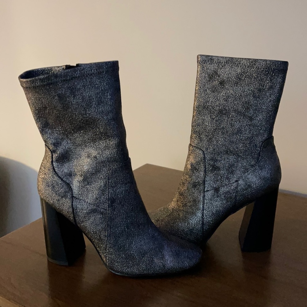 New Mid Cafe boots DL-MAALA by Design Lab